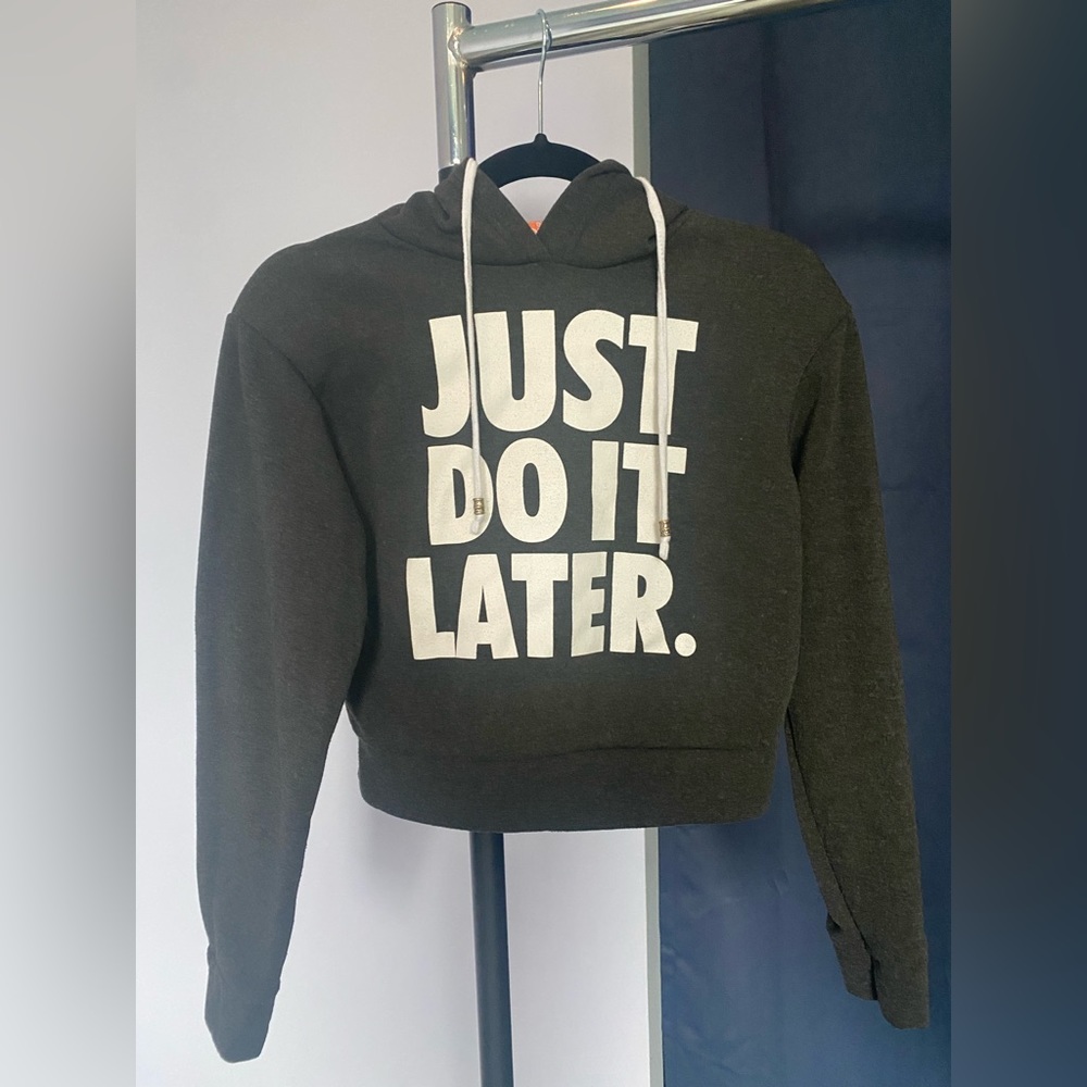 Style Plus Cropped Hoodie
